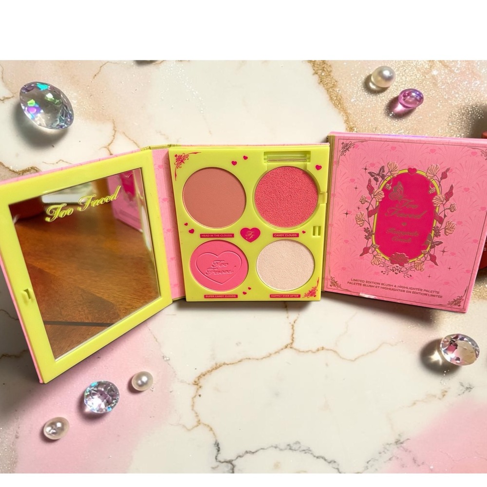 Too Faced - Fairytale Crush Limited Edition Blush & Highlighter Palette - NEW!!